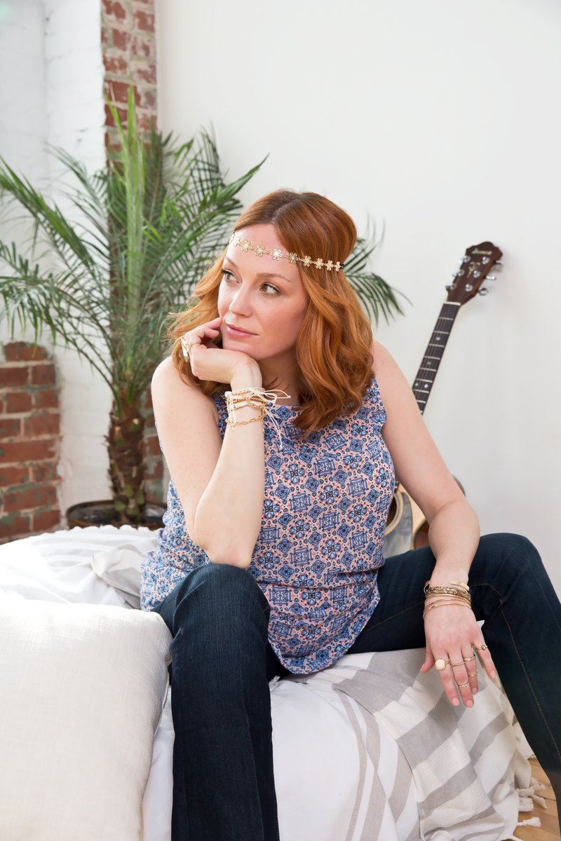 Apsobibi's tweet photo. Let's channel our inner #bohemian this season! #apsobibi #maternity #bohochic #preggo #maternitystyle #mtl #toronto https://t.co/7uAPzCOv1O