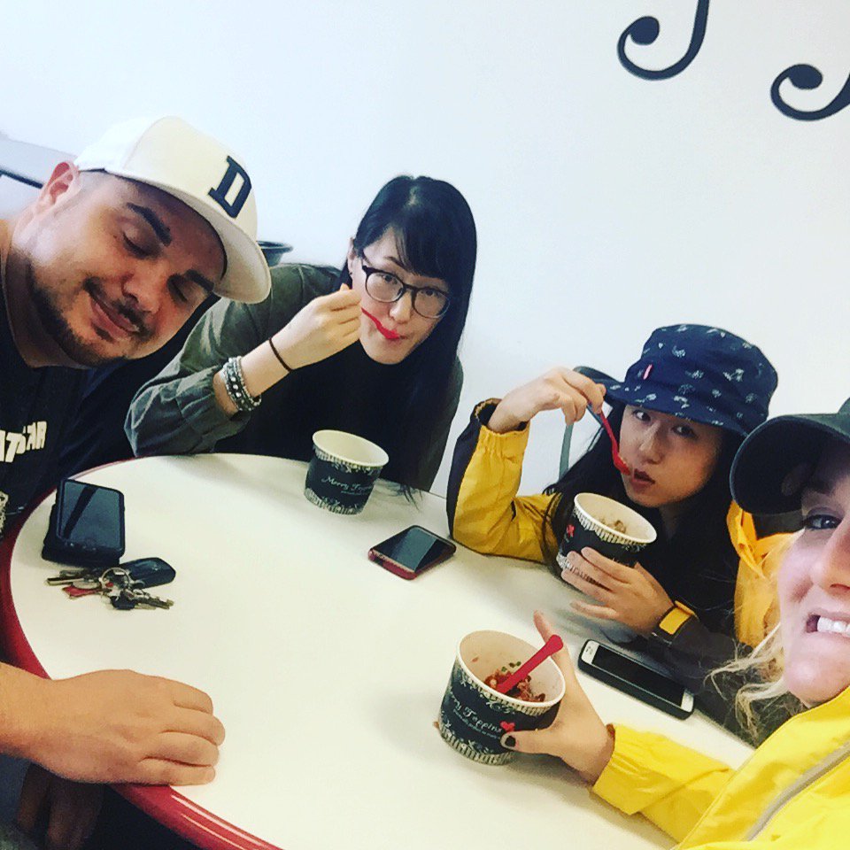aimiapp's tweet image. Team #FroYo break! Gotta fuel the brain - @mdczach enjoyed it a little too much! #TeamAppreciation #TeamBuilding
