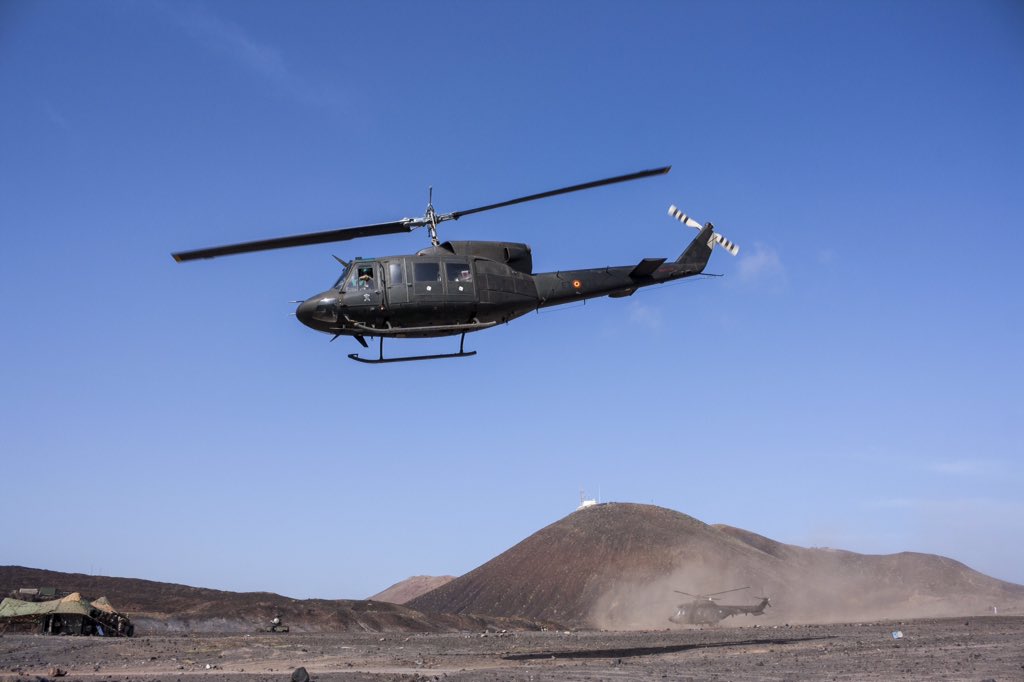 CdxOGR2W0AAoH3t.jpg:large