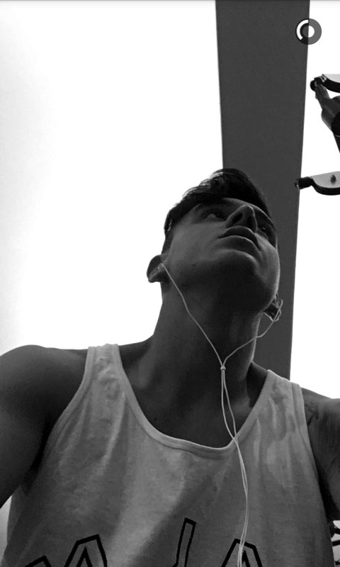 Theking_conce's tweet photo. Gym ♥ https://t.co/ct3RuhPTZ7