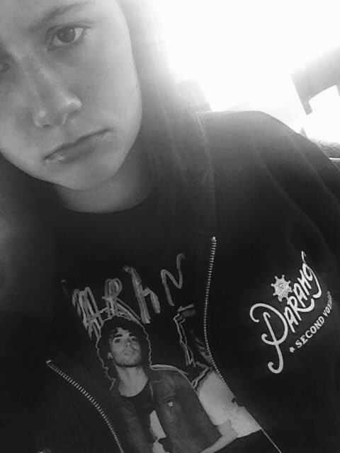 CallMeAnnie's tweet photo. Me since @PARAHOYcruise ended. #Parahoy #paramore #paraflu https://t.co/NuU5o53v4A