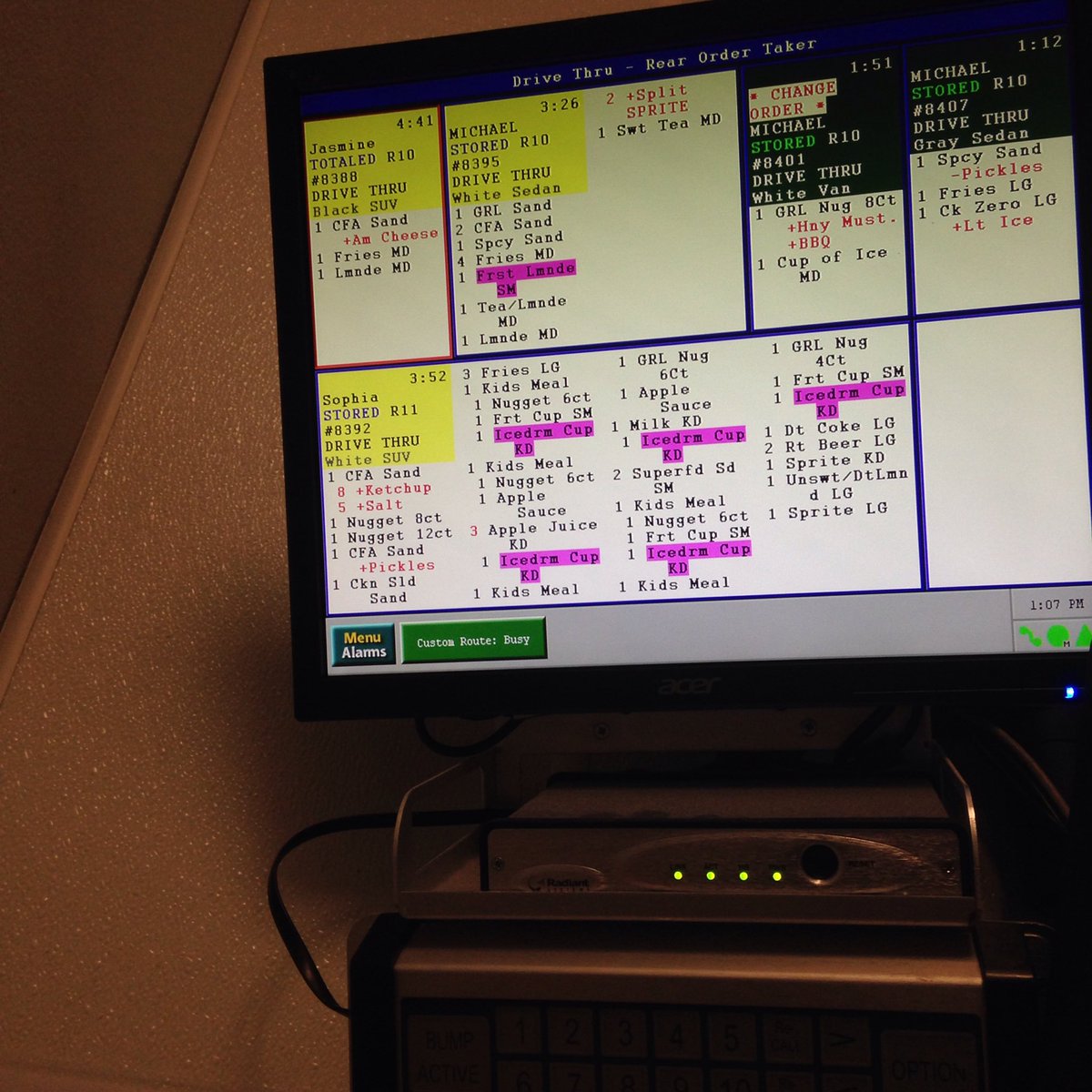 SophiaCShedd14's tweet image. My previous order was 50$..people just come in the store!😩#headsetlife @CFA_Probs_ @cfa_struggles @CFAProblems