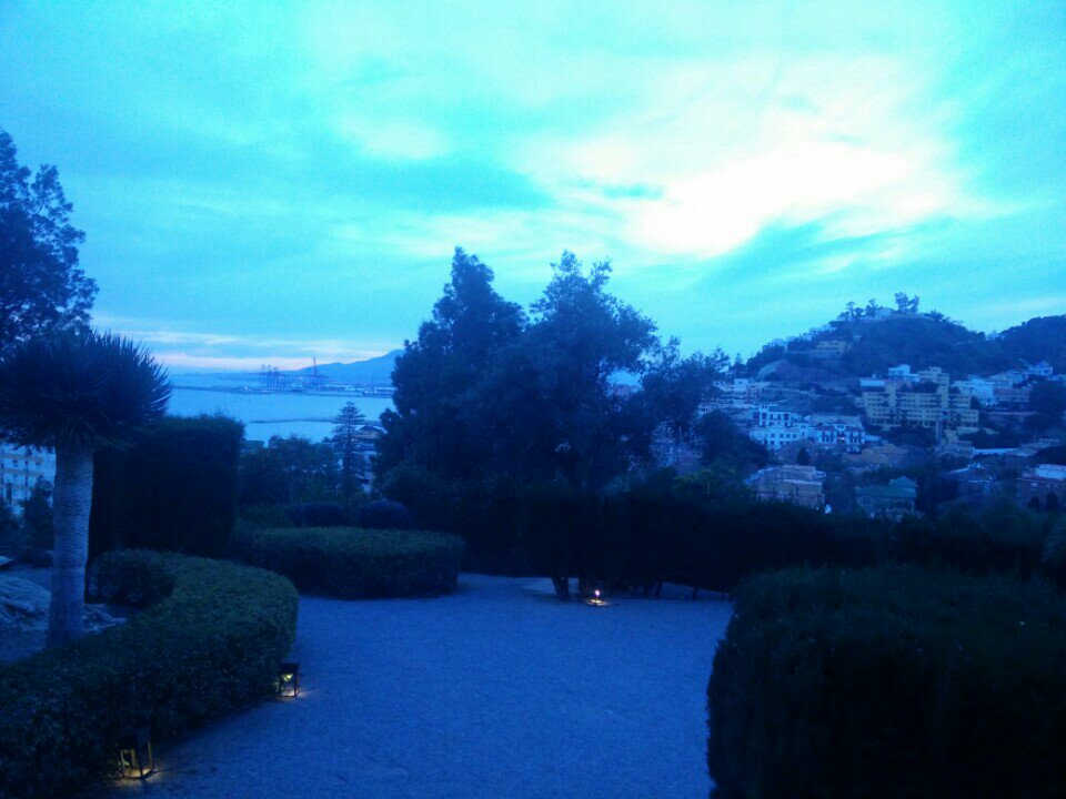 miguelijordan's tweet image. Gala Dinner @ModularityConf #modularityconf (@ Castillo de Santa Catalina in Málaga) swarmapp.com/c/7KxqkhGG3ST