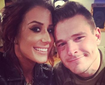 TheAshleysRR's tweet photo. Chelsea Housa explains why she doesn't want her wedding filmed for #TeenMom2 : https://t.co/B0UT30k1NG @TM2Fanpage https://t.co/5lQ0Dnbz9K