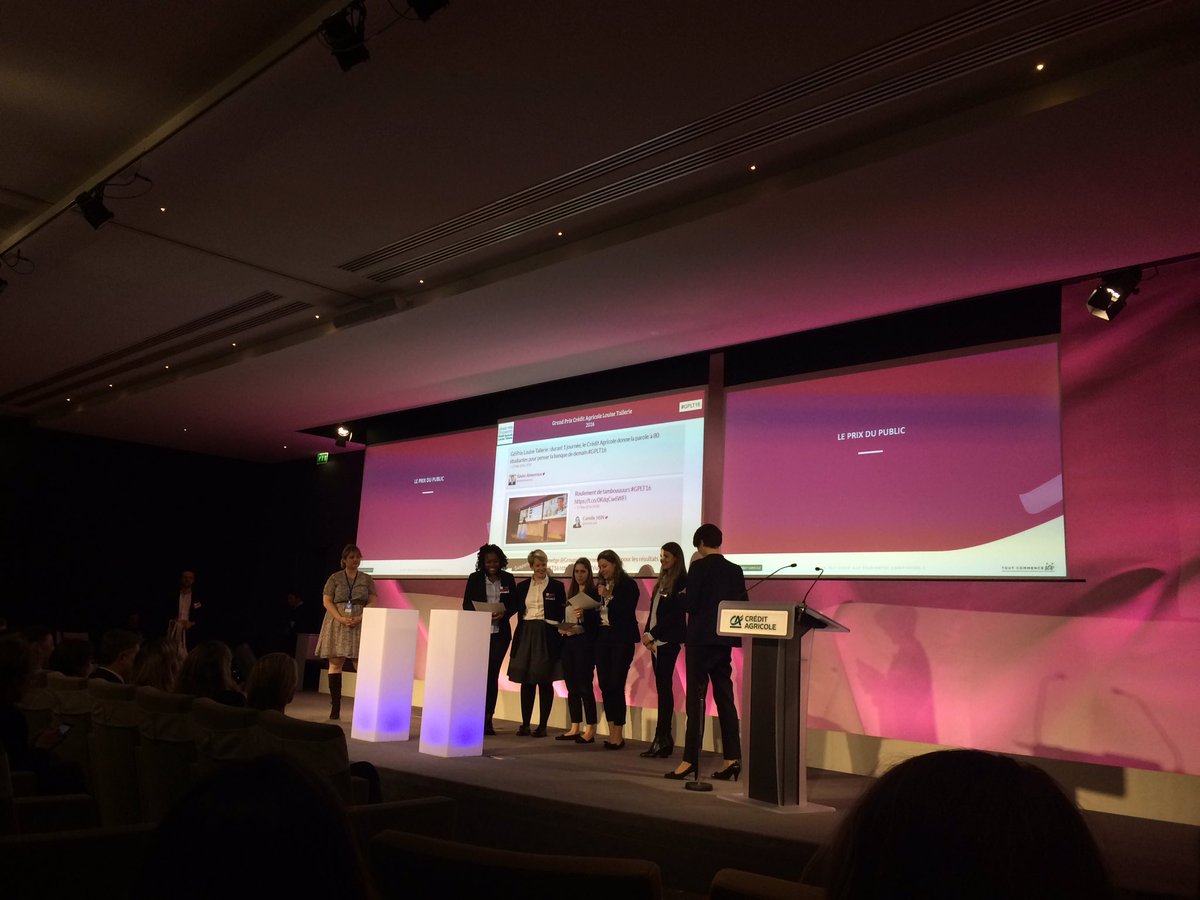 Credit_Agricole's tweet image. .@Coxibiz remet le Prix Coup de Cœur du Public. L'équipe gagnante est Les DigitalLight : BRAVO #GPLT16