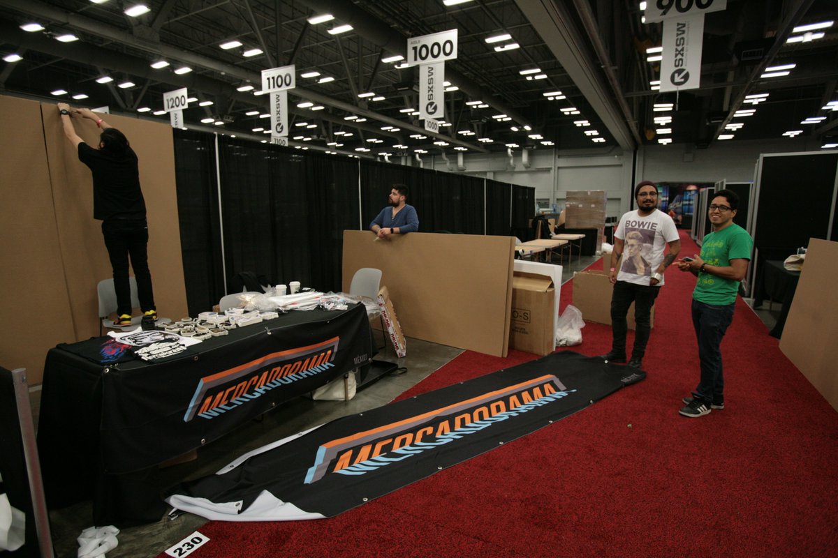 KichinkOn's tweet photo. ¡Estamos junto a @MERCADORAMA y @buro_negro en #Flatstock de @sxsw! Van unas fotos de nuestro montaje 🤘 https://t.co/5BoVQQTGdT