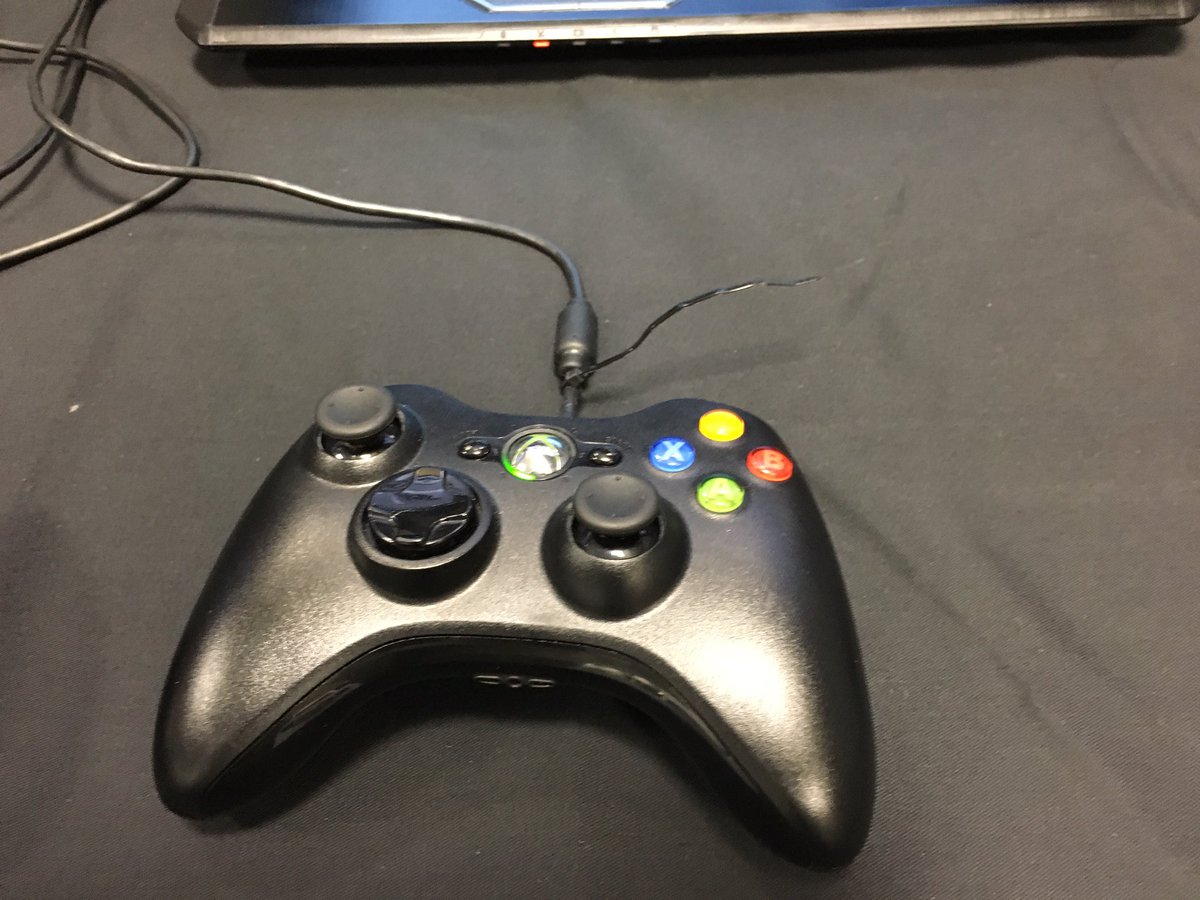 Bloodhound_LSR's tweet photo. Great to see the work of @PlayWestHQ. Games and real engineering tools for the BH Engineering Team! #uwebloodhound https://t.co/WDcYvCzdWP