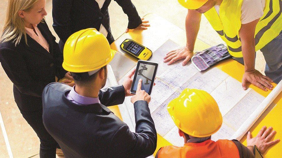 Направление обучения строительство. Рабочие на стройке. Строительство сотрудники. Работники на стройке. Строительный бизнес.