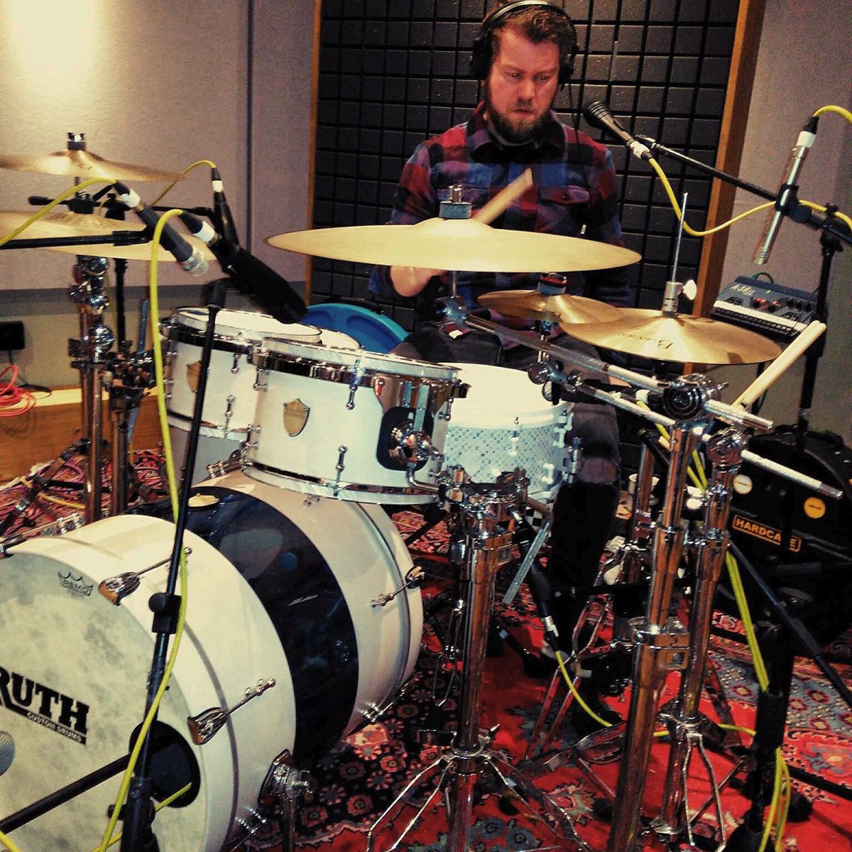 joetruthdrumsuk's tweet photo. Drum faces in the studio with @AmberjackBand for @alivenetworkltd #truthdrums #meinlcymbals #hardcasecases https://t.co/UOcXbSJkkI