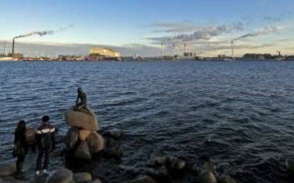 BaptisteMaurel's tweet photo. Le Danemark, pays le plus heureux au monde, la France 32e https://t.co/YhFCjJuzPn v/ @LaParisienne https://t.co/zorKUOqJJ0