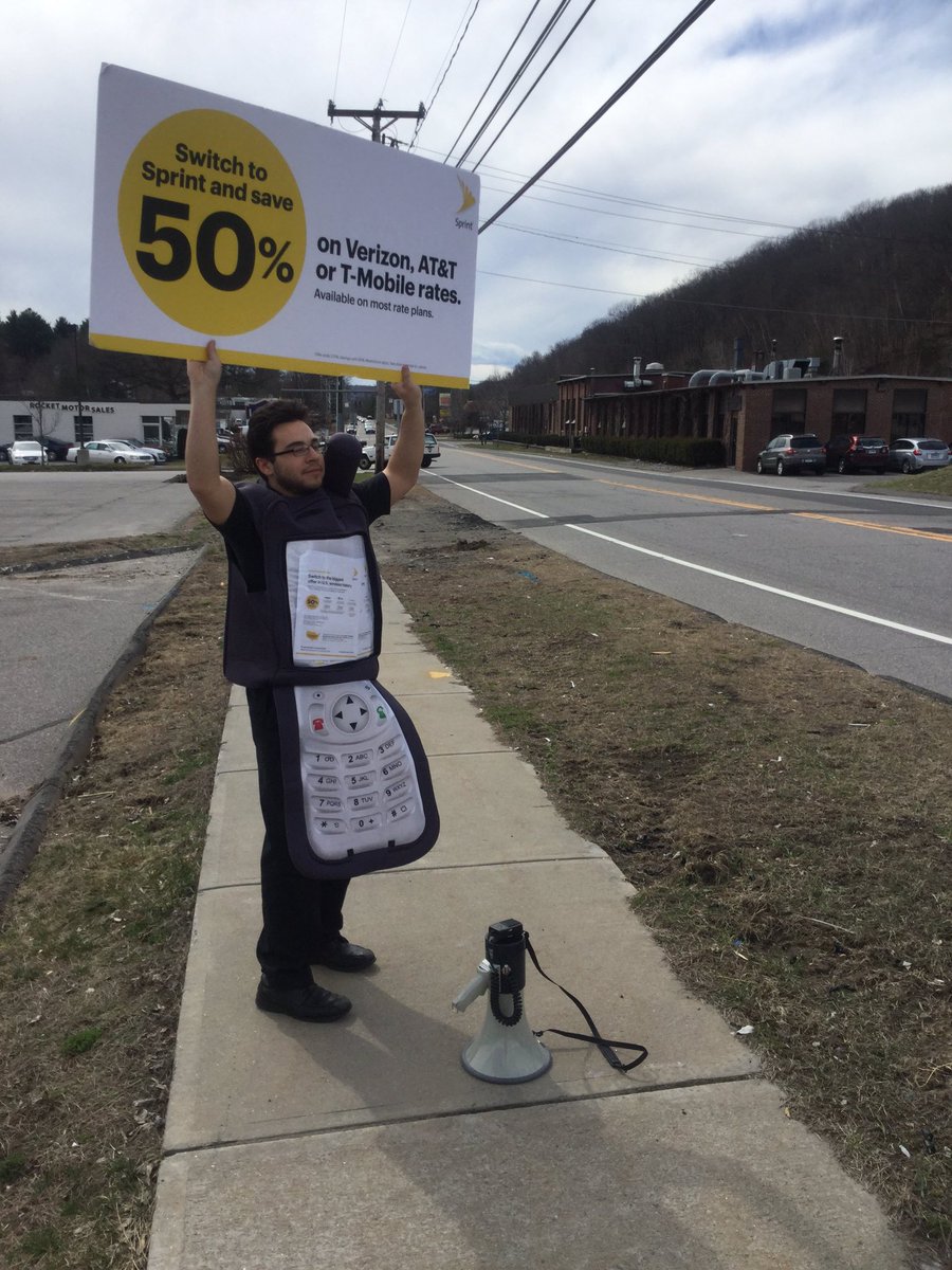 Sprintstore7657's tweet photo. Adam driving those sales! https://t.co/rzd6D1BK7X