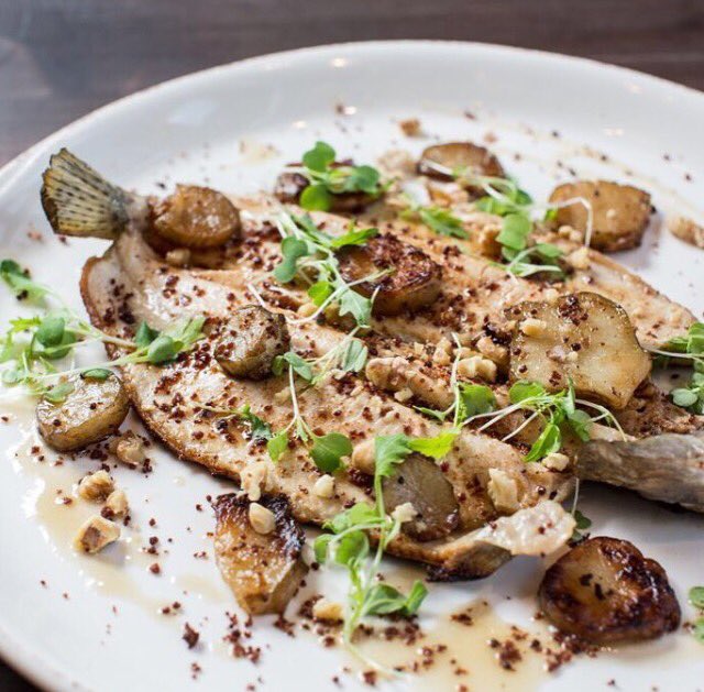 thekitchen's tweet photo. Whole roasted rushing waters trout π #thekitchenchicago. Follow @thekitchen on Instagram for more #realfood love! https://t.co/7d3pc3UYRV