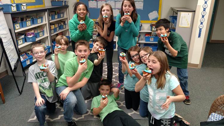 A BIG thank you to the Grossman family for a scrumptious St. Patty’s Day Treat! <a href="/SimondSuperstar/">Simonds Superstars |The Lamphere Schools</a> #WeAreLamphere