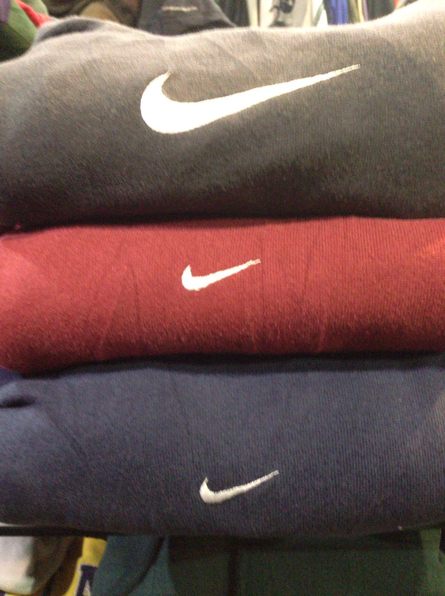 リアルモンキー札幌 3連休前 色々入荷してますので 是非 Nike Nike ナイキ T Co Gws26b9k30 リアルモンキー札幌 3連休前 色々入荷してますので 是非 Nike Nike ナイキ T Co Gws26b9k30