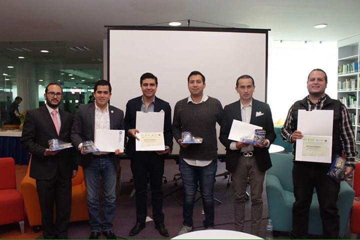MarkGarayMx's tweet photo. El día de hoy represente a @NuevaAlinzaPue en el diálogo que tuvimos en el Tec presentando la propuesta juvenil 2016 https://t.co/Mjqzox4hFv
