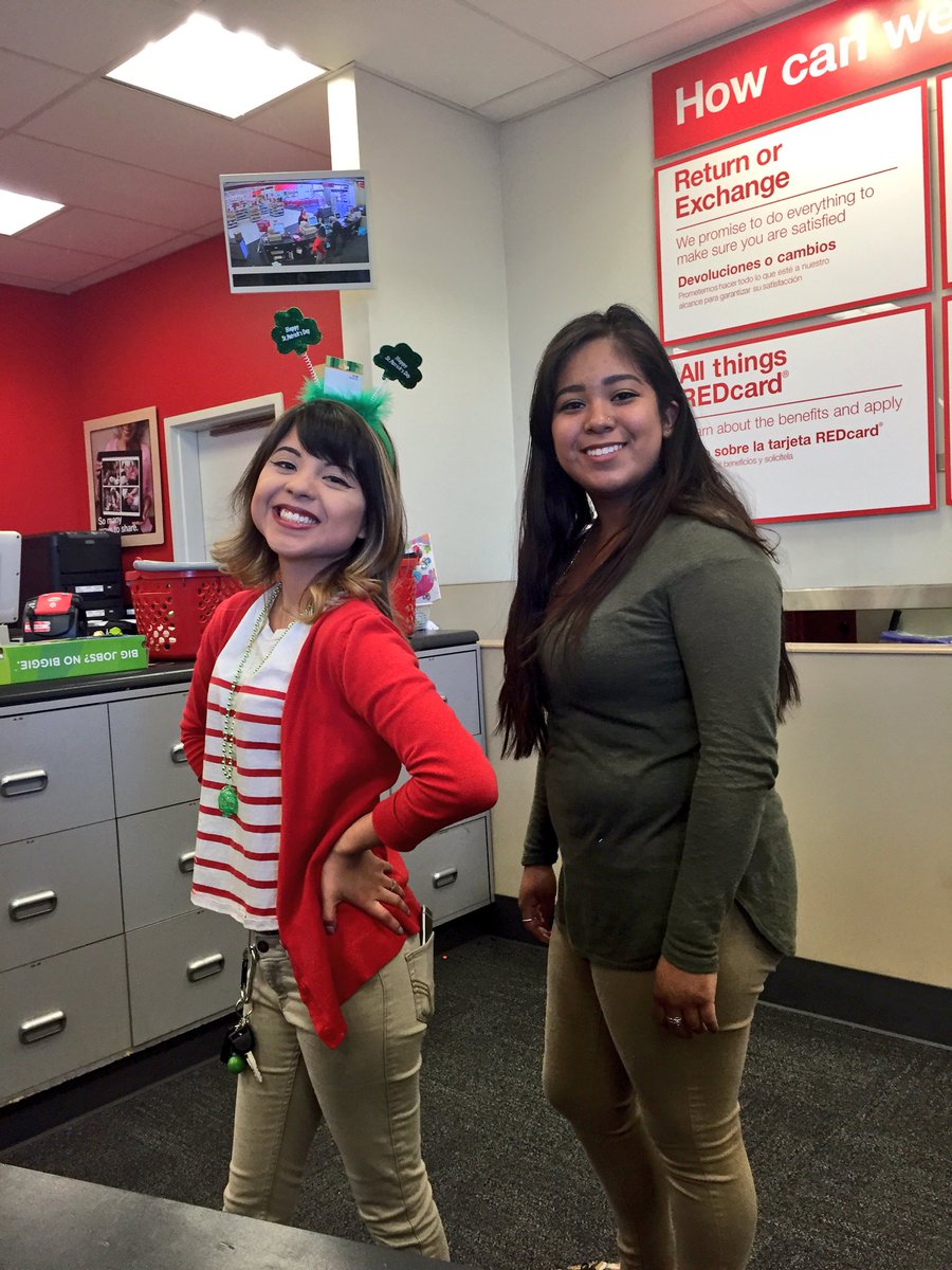 T_2252andYOU's tweet photo. 2252 shows their St. Patrick's Day Spirit!🍀 @2stefc27 @JamieTajii https://t.co/TbBcZF8W0E