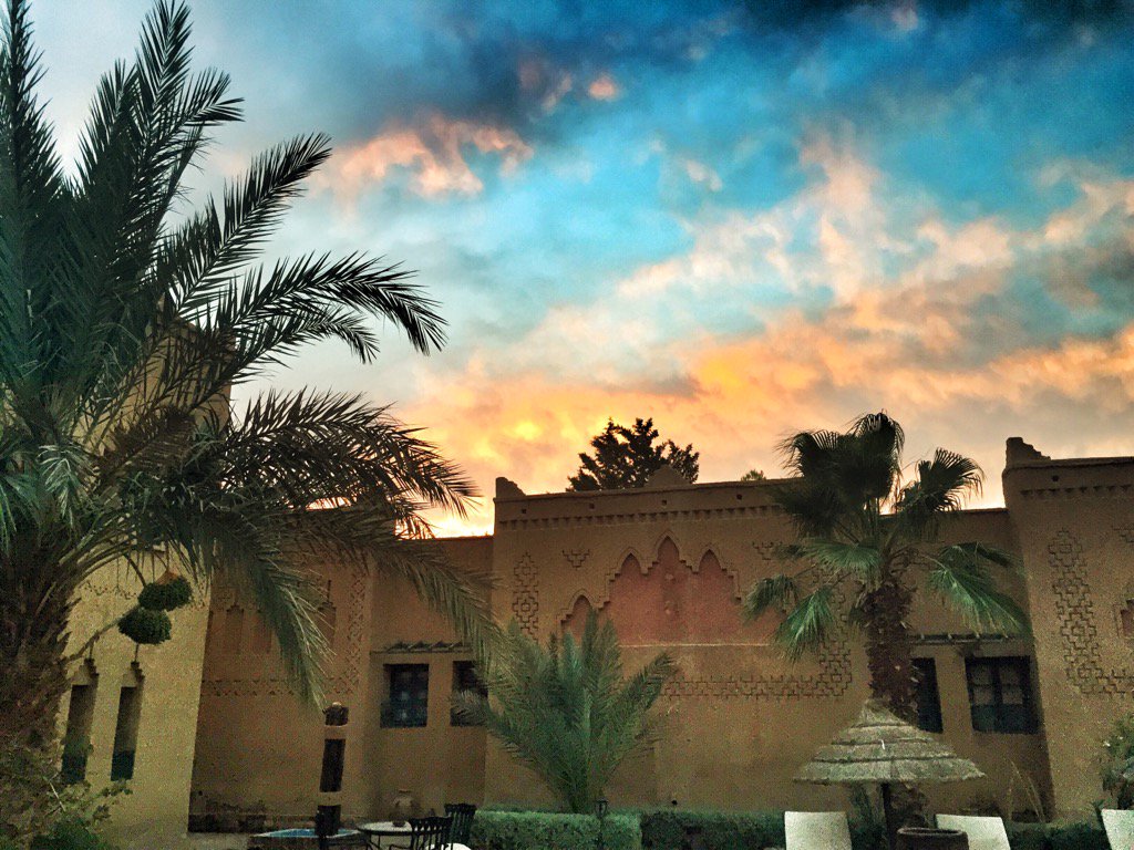 olivstunt's tweet photo. Stunt hotel in Morocco film "Spectre" https://t.co/WmJIF6wRNZ
