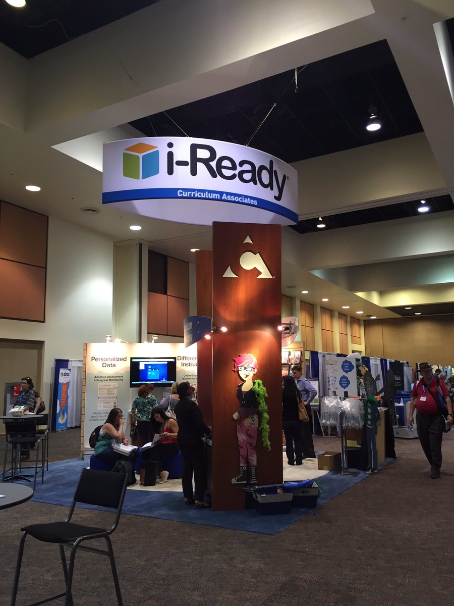 MoudryMrs's tweet photo. Hanging out at CUE! #CUE2016 #assesslessCA https://t.co/kFSCxLyZn7