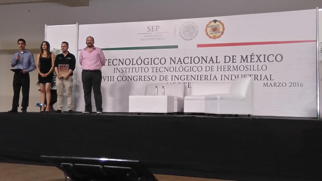 Grelagarda's tweet photo. Una de los mejores conferencista de #Congresovortex muchas gracias @manueldr 👌 https://t.co/yYrXXuuuwG