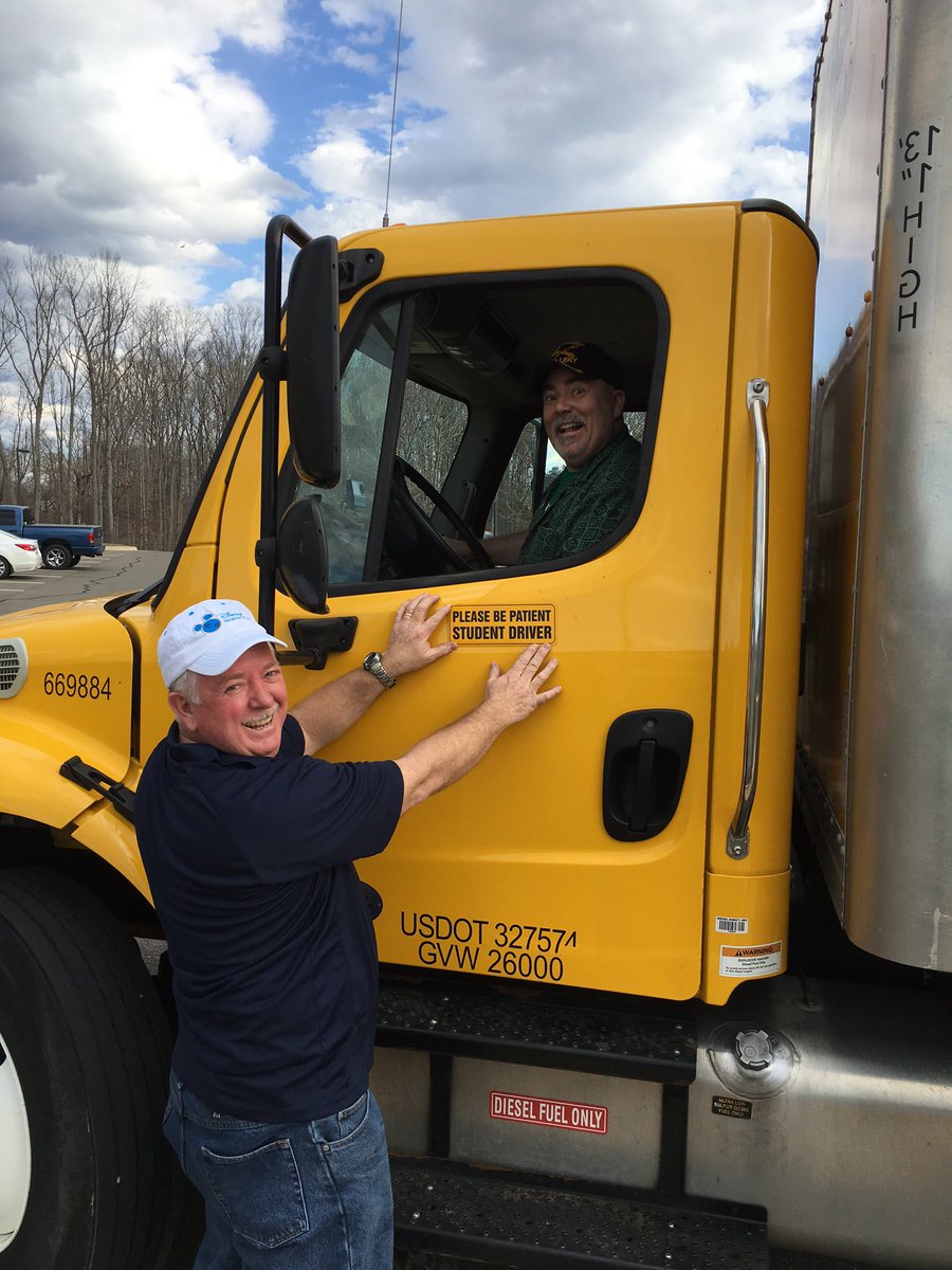 KrhsChorus's tweet photo. The truck is loaded and on the way to Florida! Drive safely, Mr Morgan &amp; Mr Cameron! @kettlerunband @krhsorchestra https://t.co/1bUAKLtSMR