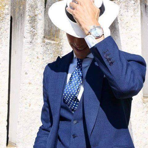 هاقولك وبجد صدقني ً لما بفكر فيك واننتا ف حضني بيكون داه الوقت الوحيد الي قلبي بيفرح !