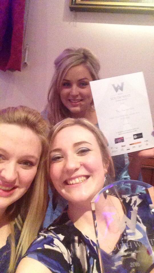 PaulRik10's tweet photo. #winners @AlvertonHotel @WeddingAwardsSW #SWWA2016 well done to the superb Alverton weddings team! https://t.co/u3H1OPoclV