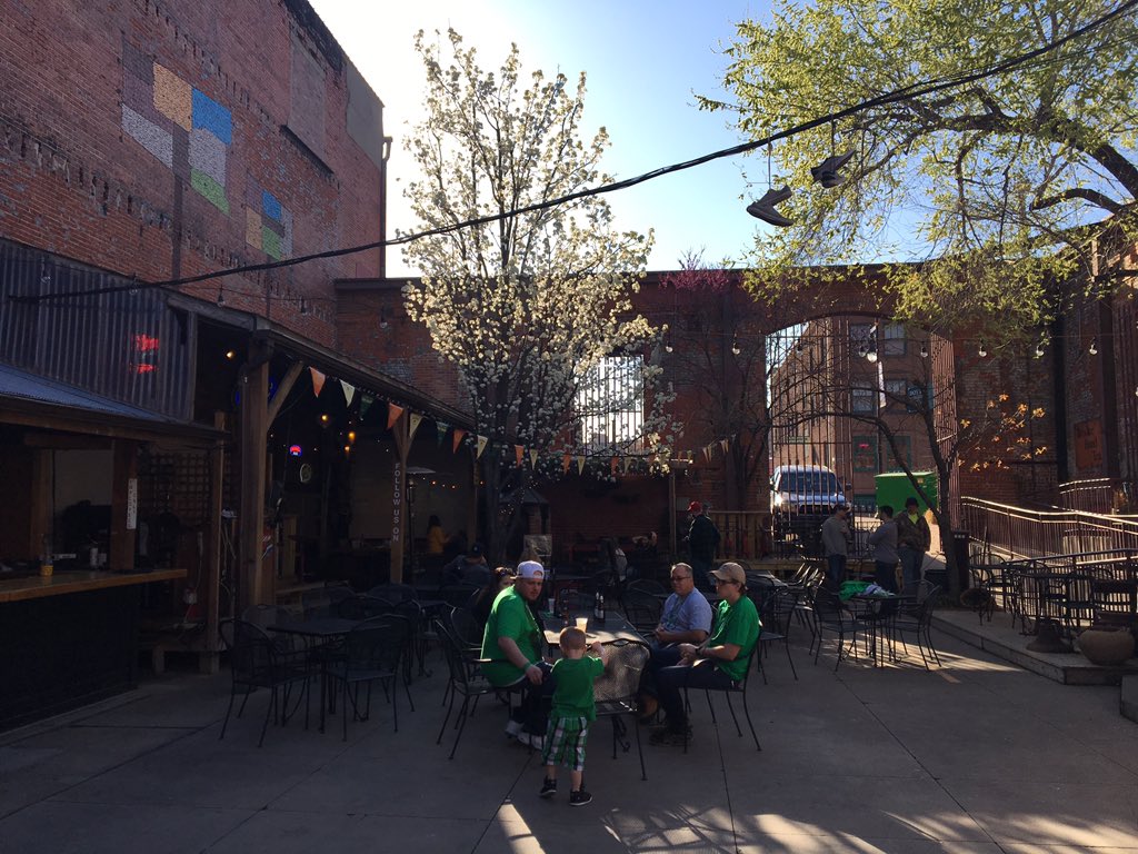 theyard_oldtown's tweet photo. The courtyard is open and our mega projection is ready to go! #playangry #GoShockers https://t.co/YUJio13LjL