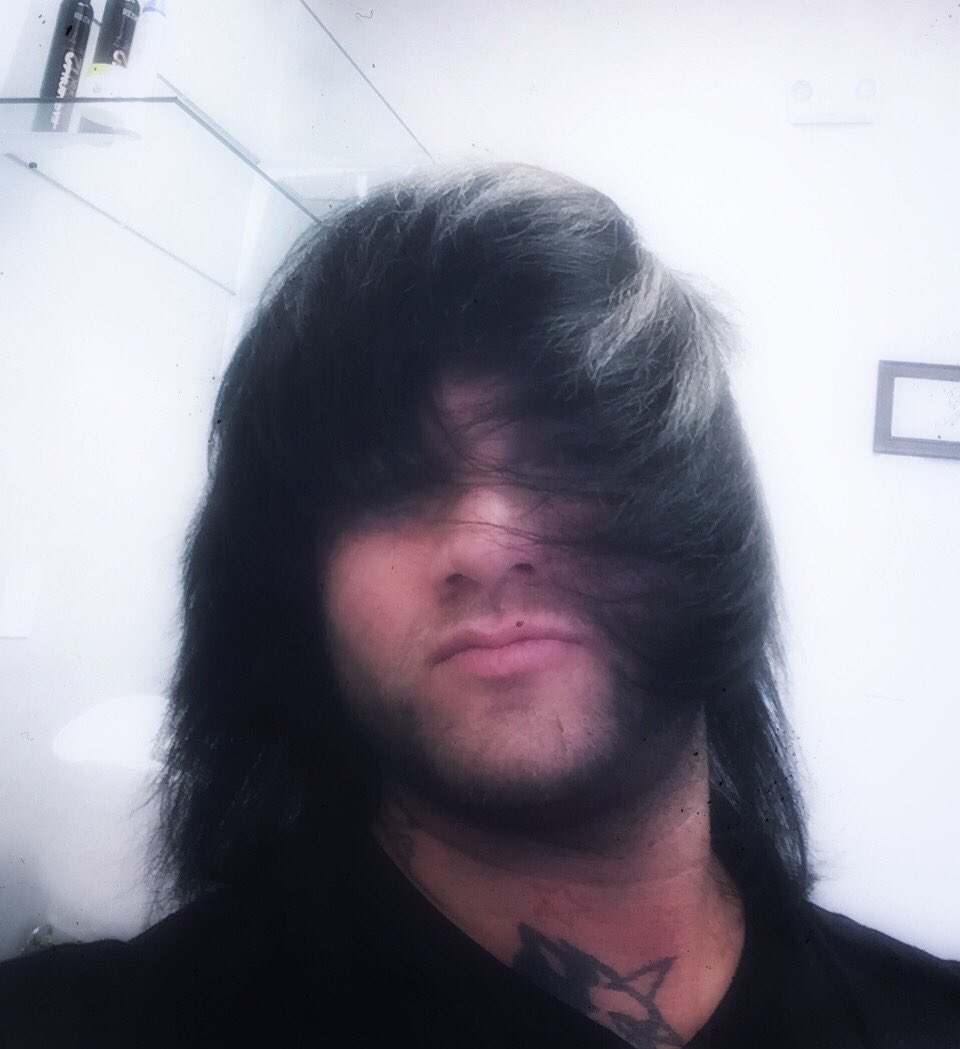 yuckitsalex tweet picture