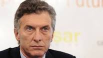 GMTWITS's tweet photo. Con Macri los pobres serán indigentes, la clase media, será mediocre, y los que tienen mucho tendrán el cuádruple!!! https://t.co/Gsd2vhzpPT