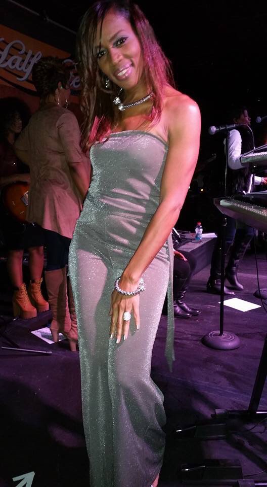 KoolKeys88's tweet photo. It's @HalfNoteLounge each &amp; every Thirsty Thursday with @BelaDonaBand #ThursdayIsTheNewFriday #livemusicDMV https://t.co/LaDBfVKmgQ