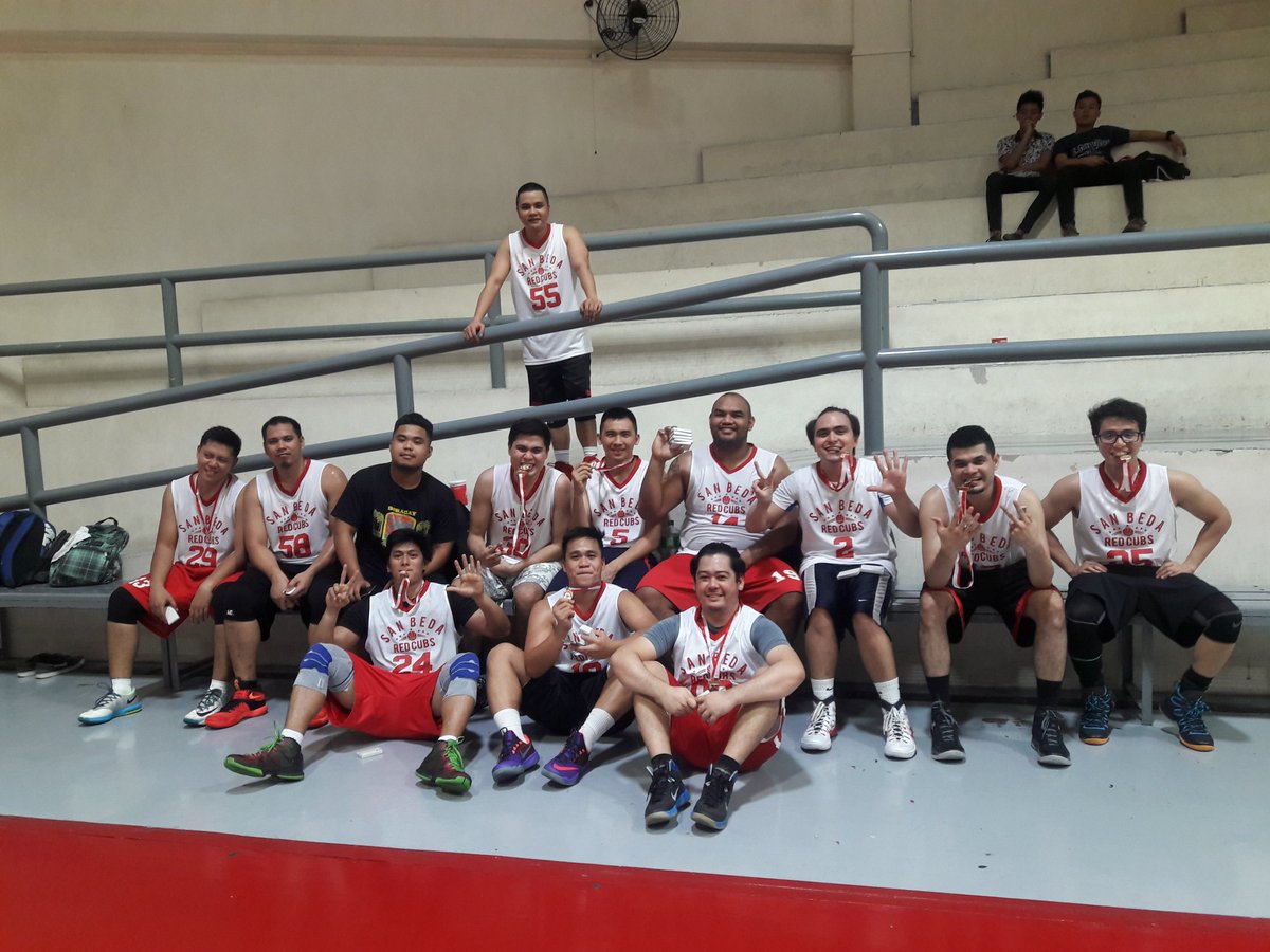 6jamesmartinez's tweet photo. 7-peat Alumni League Champion #His7ory #TheBeech #ArmorOn @bhillikelebron @kevspaga @shaqy14 @jrtecson24 @paulzamar https://t.co/I7pEJi7oGQ
