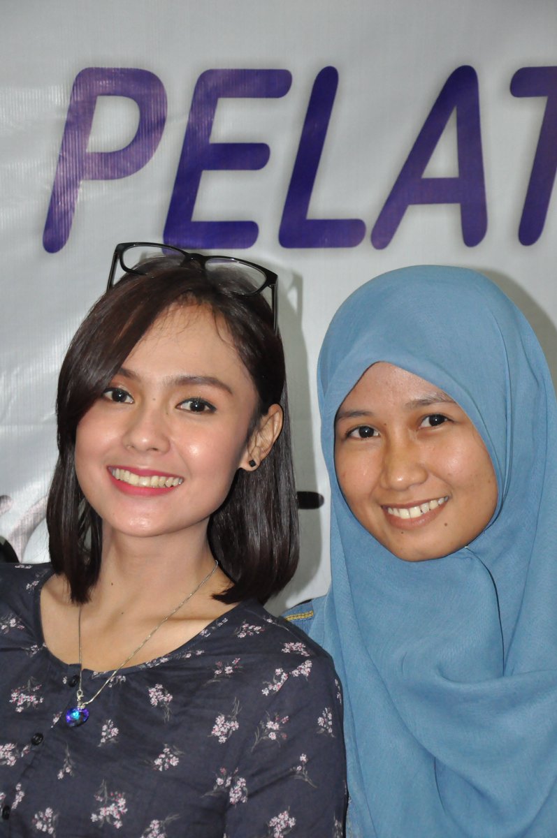 Foto bareng kak <a href="/nonAngie/">Angie Ang 🌹</a> waktu pelatihan jurnalistik kemaren,...