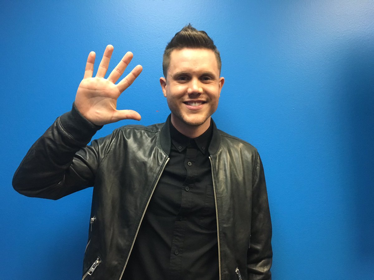 American Idol tweet media