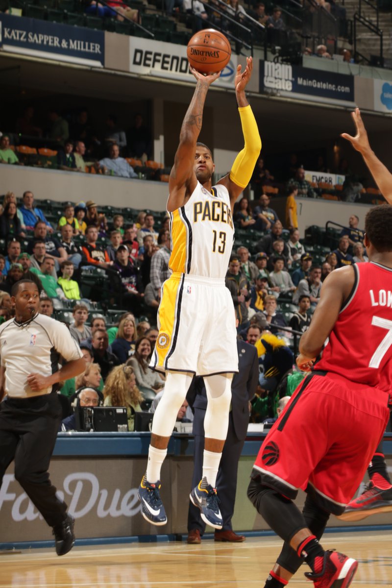 NBA's tweet image. Paul George scores 12 PTs to guide @Pacers to a 46-43 advantage over @Raptors at the break on #NBALeaguePass.