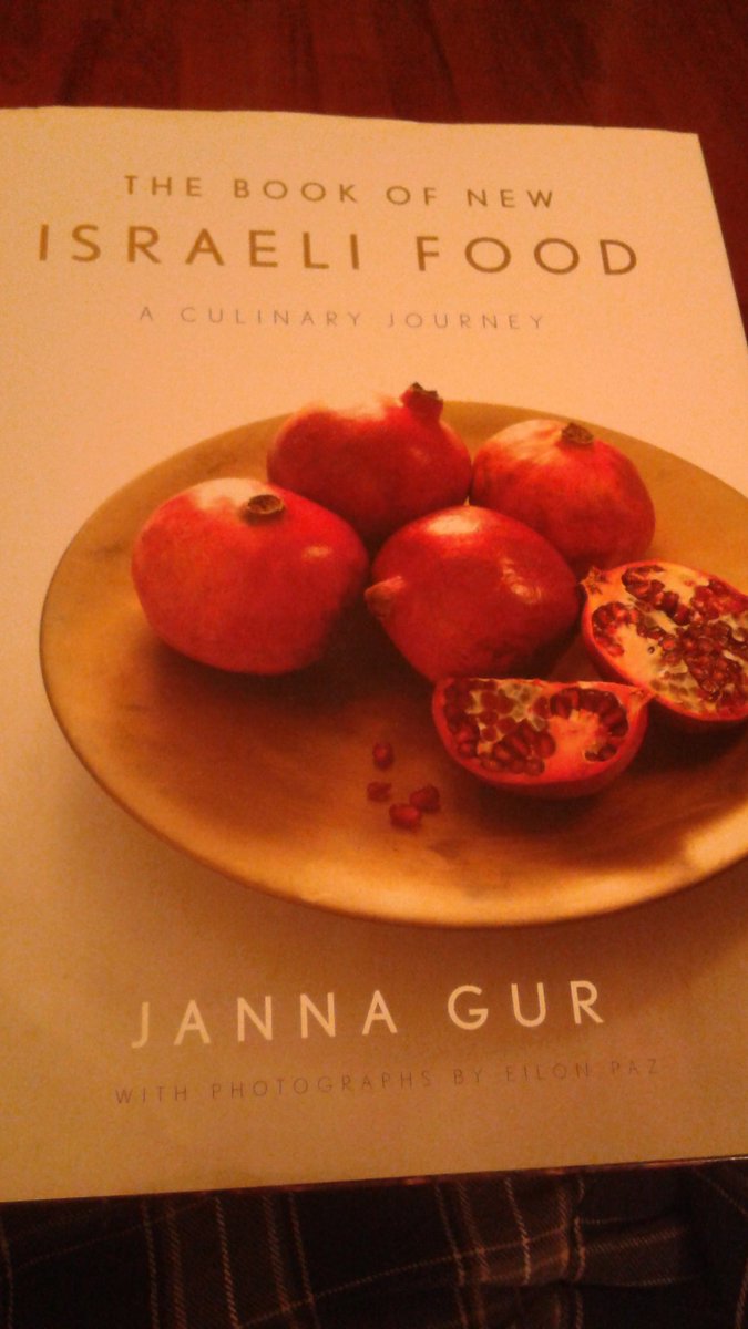 MichiesKitchen's tweet photo. A gorgeous new addition to the cookbook shelf @jannagur https://t.co/GNUKg34epL
