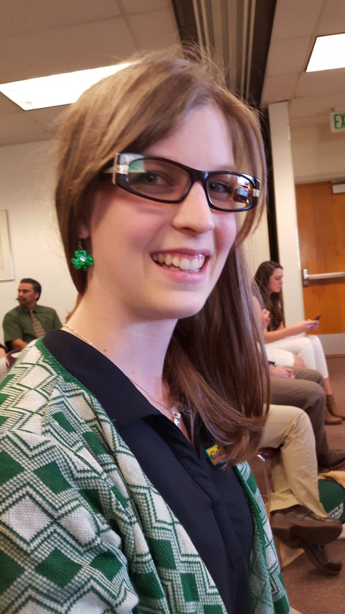 CalAgToday's tweet photo. #CalAgToday reporter @CharmayneAnn is #StPattysDay ready at @JimPatterson559 @FSJordanCollege #AgScience awards! https://t.co/NAkUviFkpK