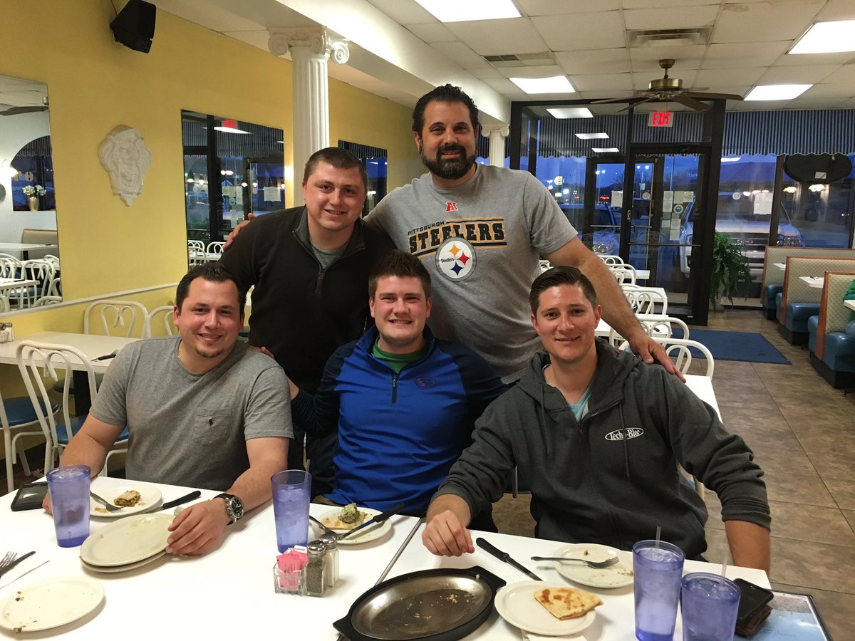 Pete Baloglou tweet media