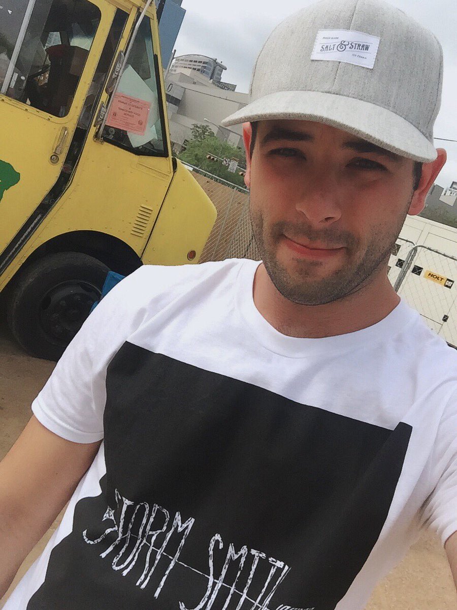 StormSmithMusic's tweet photo. Look at this handsome dude sporting a #stormsmith tee 😎 @jaketfallon https://t.co/ugfw8E4cKf