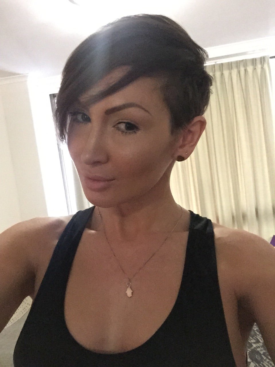 Yasmin Scott On Twitter Cut My Hair Shorter 💇🏽 Shorthairdontcare