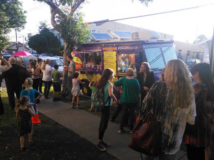 Back at one of our FAV Schools. Have us at YOURS. Call 310-564-6344 for bookings 
Shared via TweetCaster