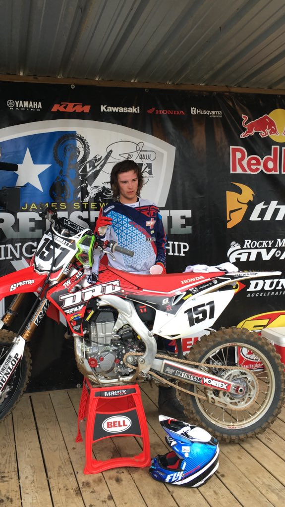 Ayee beat "farm boy" one Moto