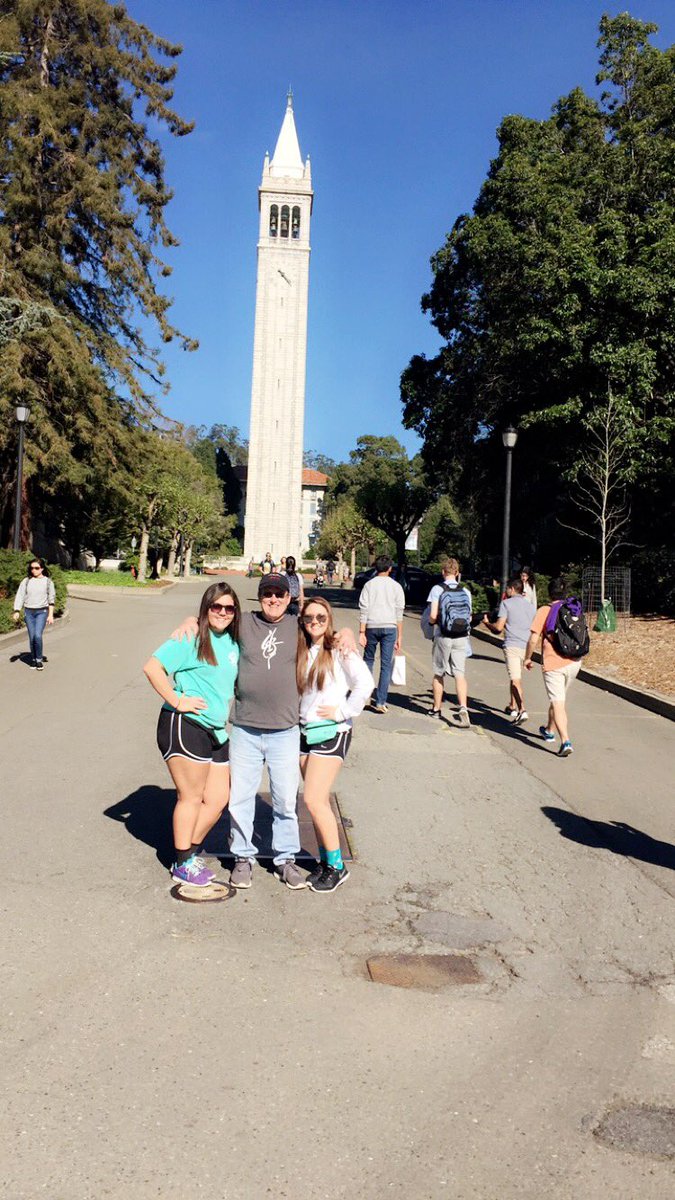 kdroberts_'s tweet photo. #KeepBerkeleyWeird https://t.co/oGi18dGhTJ