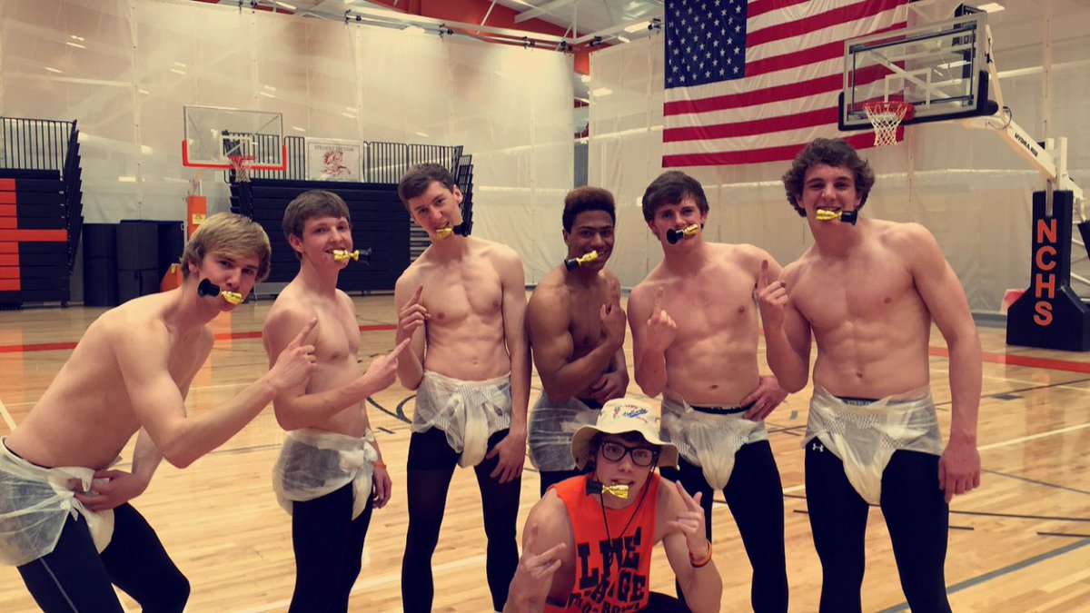 DrewSwitz97's tweet photo. Take us to our crib and bring us some bottles #UndisputedChamps #BigBabies https://t.co/3W07HS04X5