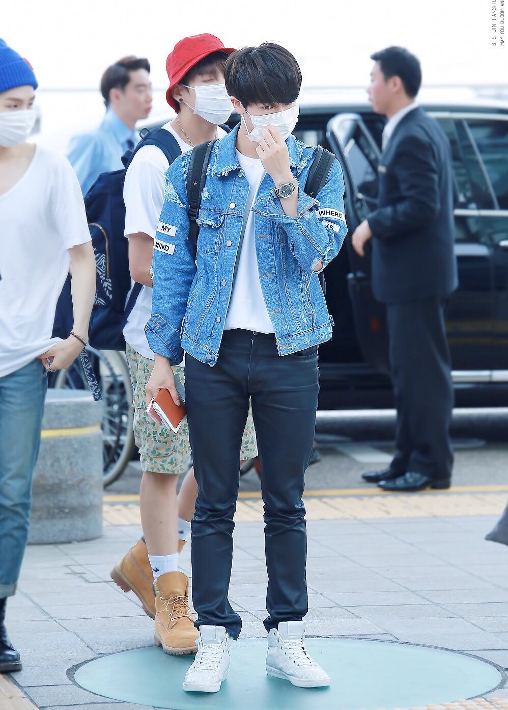 bts outfits on Twitter: "kim seokjin x denim jacket https://t.co/GrYyUN5bWg"