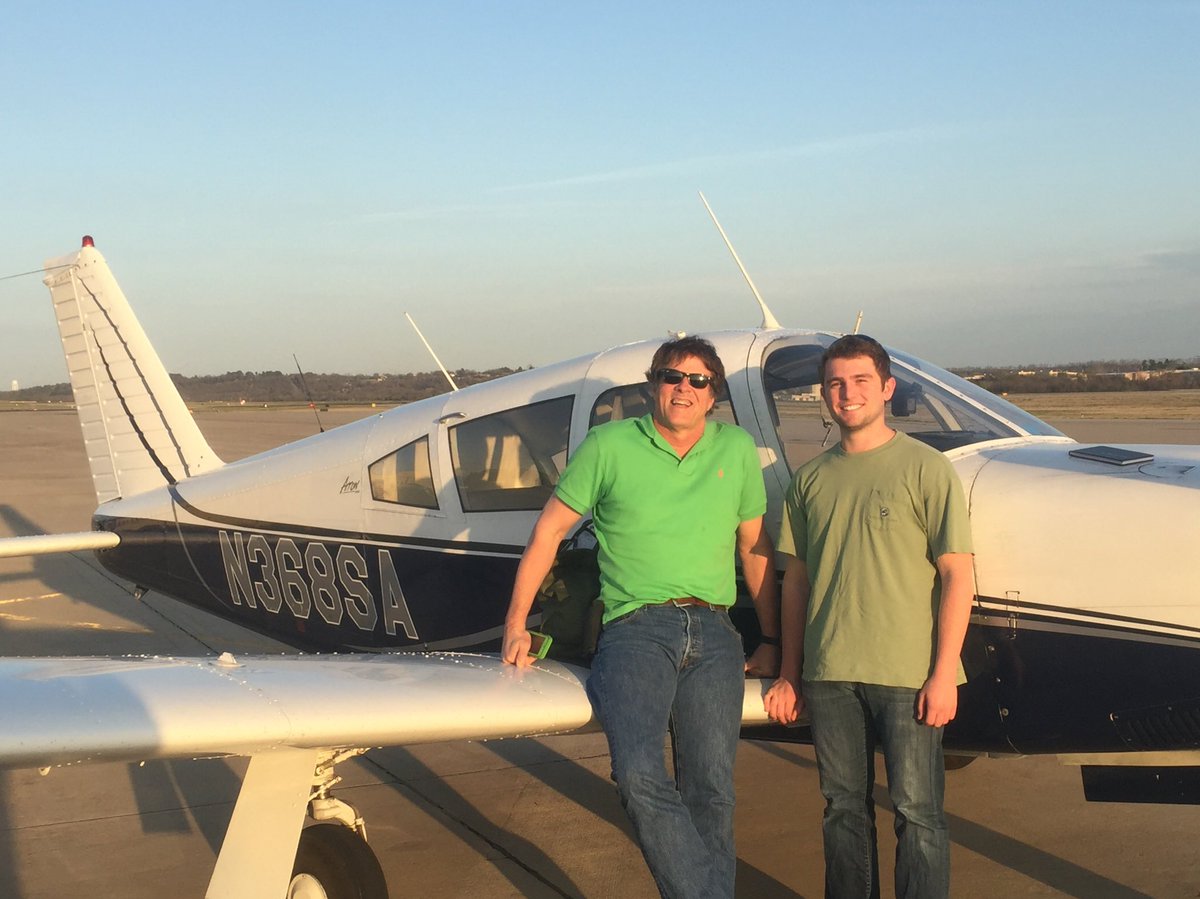 FlyingHogs's tweet photo. Thank you @WaltonFamilyFdn &amp; @AOPA for your support of Flying Hogs and allowing me to earn my commercial ticket! https://t.co/V9Oo9XUKXR