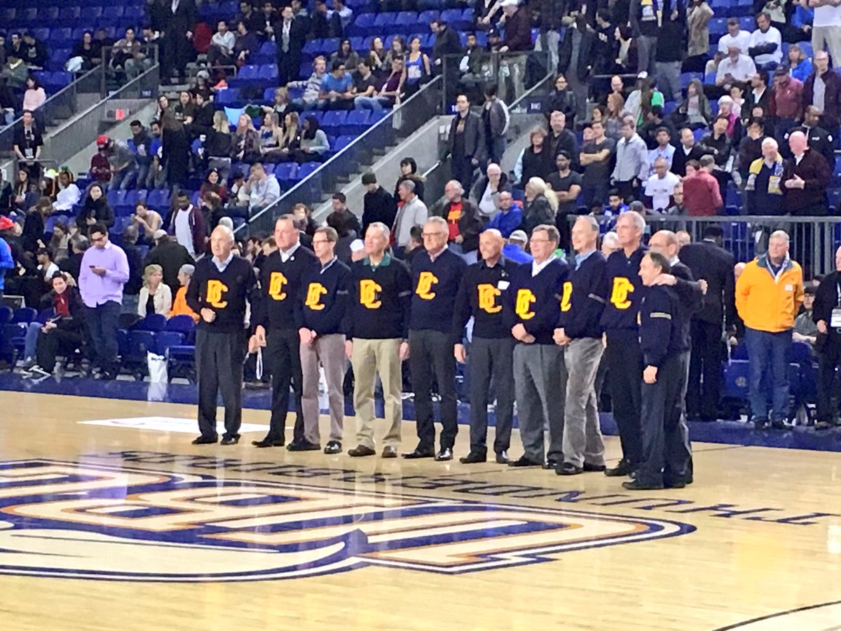 UBC's tweet image. .@ubctbirds alumni from the 1970 &amp;amp; 1972 CIS championship winning teams were recognized at half time #CISFinal8 #UBC