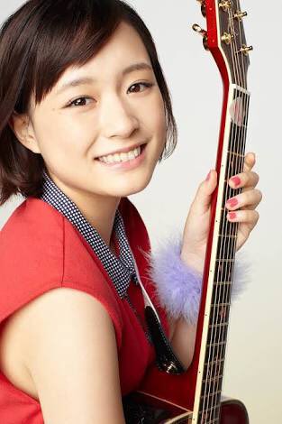 tomo___Mg's tweet photo. みんなはどっち派？

広瀬すず→RT

大原櫻子→ふぁぼ https://t.co/svxcvX4rlp