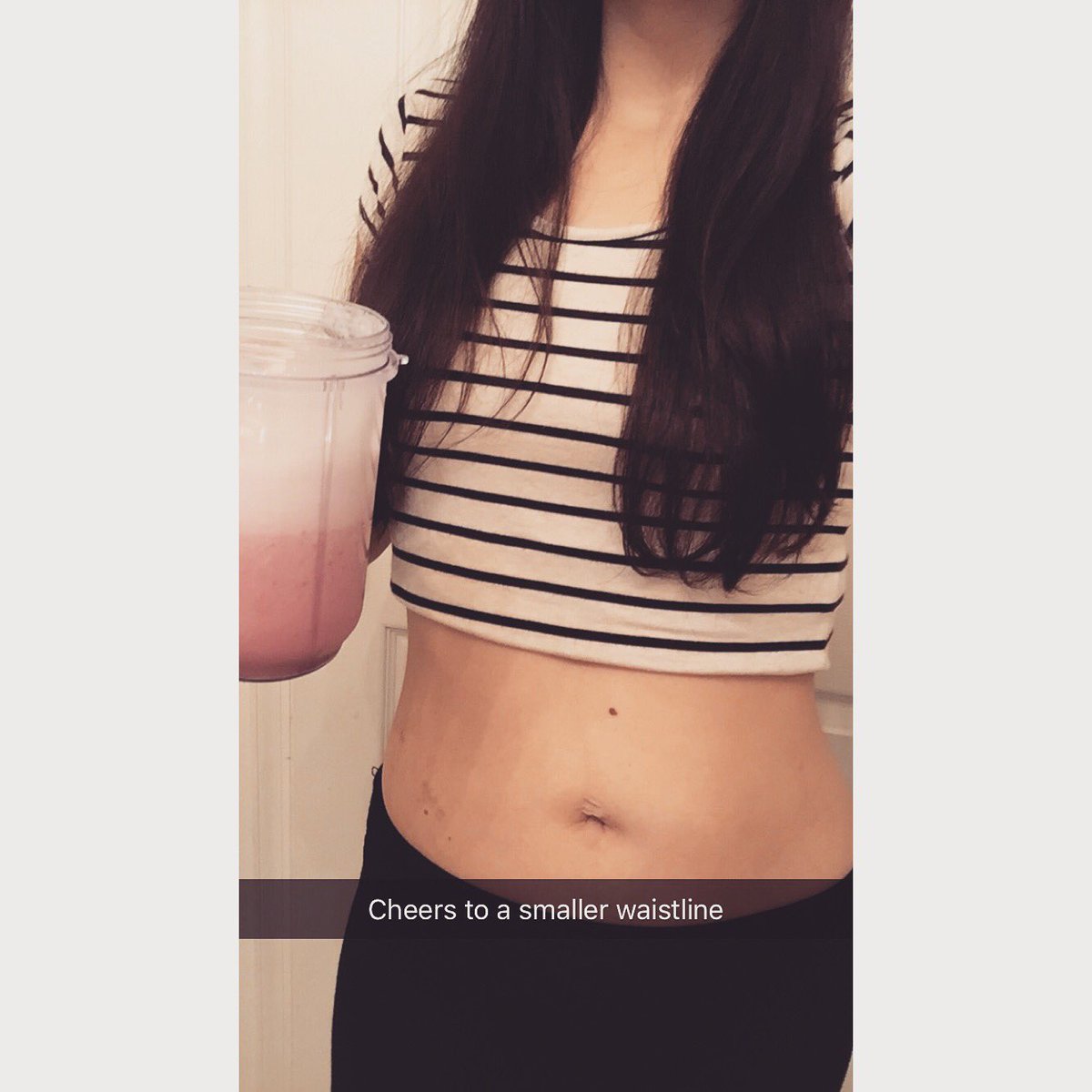 LovedBySerrano's tweet photo. Yup Ima HIIT it in the morning #jCole #1yearPostBaby #summer2016Body https://t.co/TbjBhoAMJw