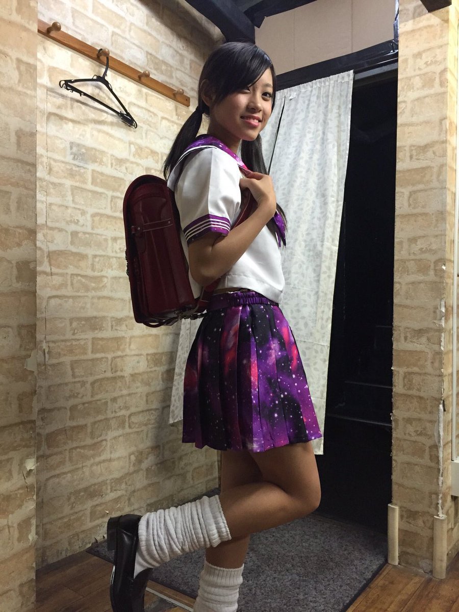 今日で学校おわりだったー✌︎ マセガキ七華は今日でランドセル卒業