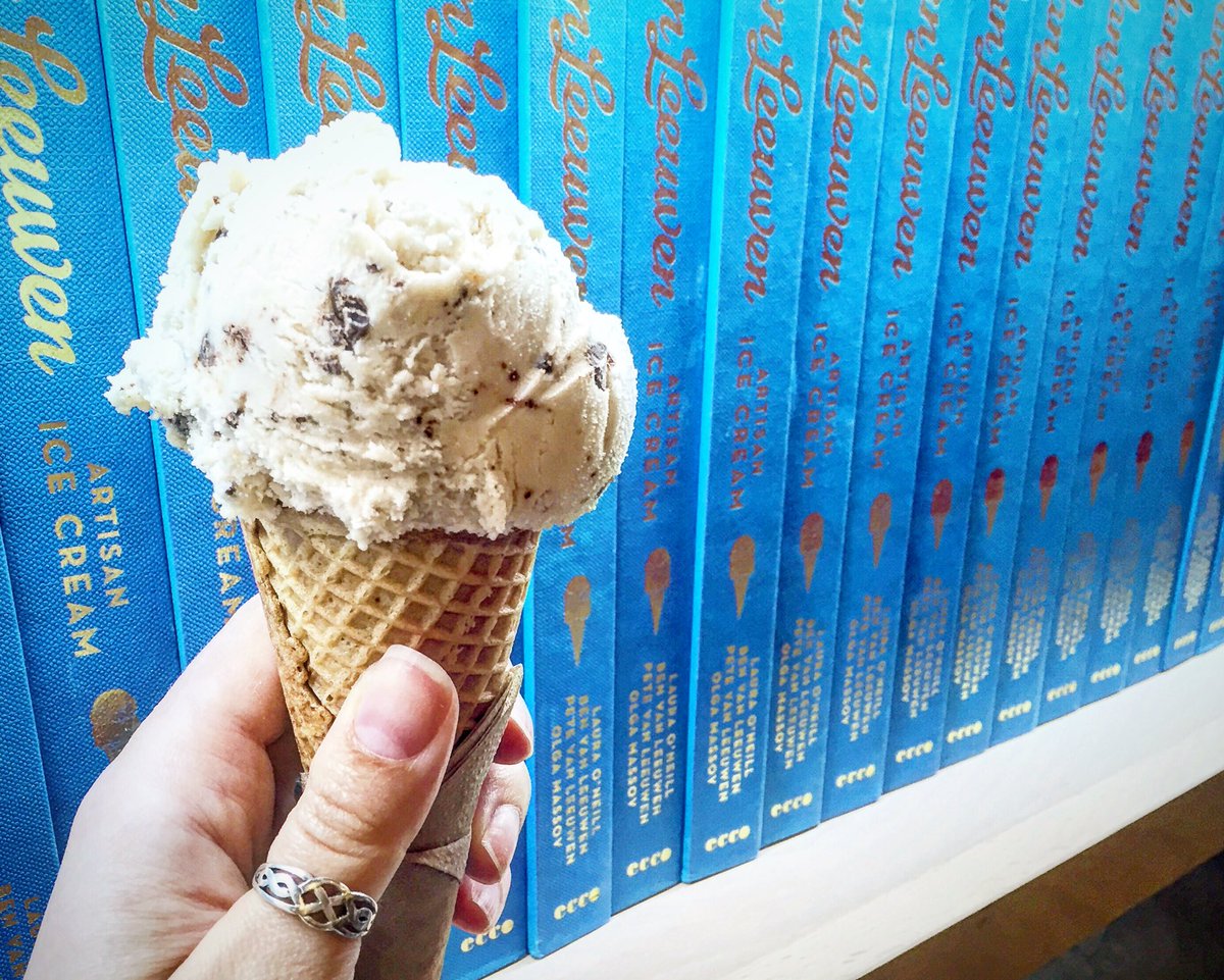 Peanut butter chocolate #vegan amazingness @vanleeuwenicecream @platform_la  #helloplatform